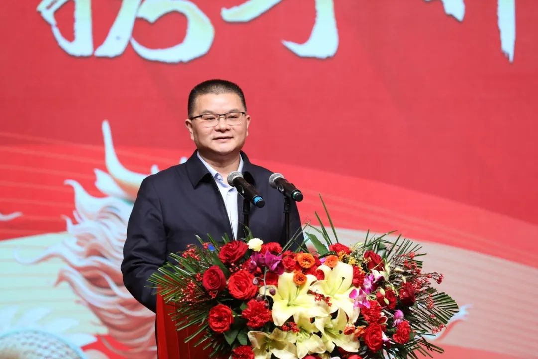 花花牛乳業(yè)30周年暨2024年客戶大會(huì)圓滿召開! 花花牛乳業(yè)30周年暨2024年客戶大會(huì)圓滿召開!