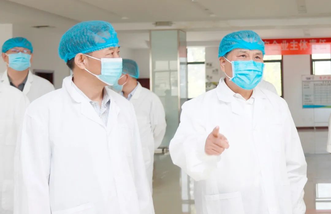 快訊丨河南省人民政府副省長武國定蒞臨花花牛乳業集團瑞亞牧業調研奶源基地建設情況 快訊丨河南省人民政府副省長武國定蒞臨花花牛乳業集團瑞亞牧業調研奶源基地建設情況