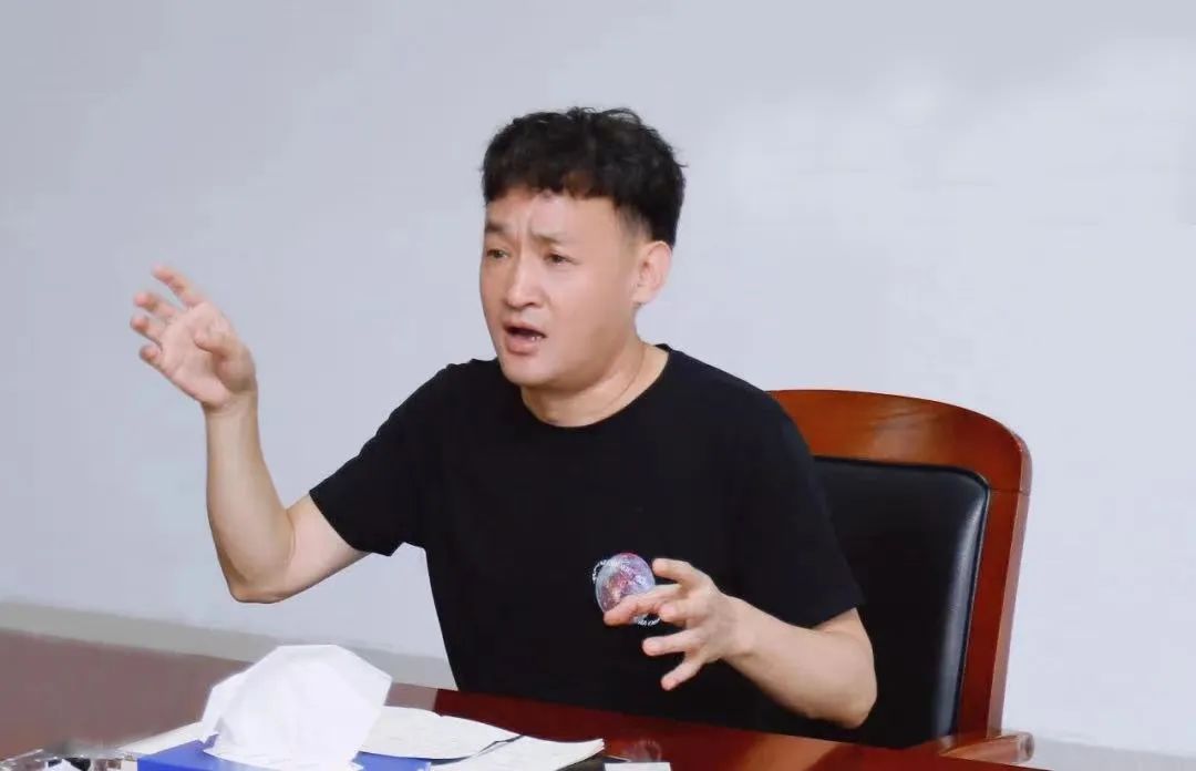 勇擔使命·守正創新|花花牛乳業集團召開營銷、養殖及飼料月度經營工作會議 勇擔使命·守正創新|花花牛乳業集團召開營銷、養殖及飼料月度經營工作會議