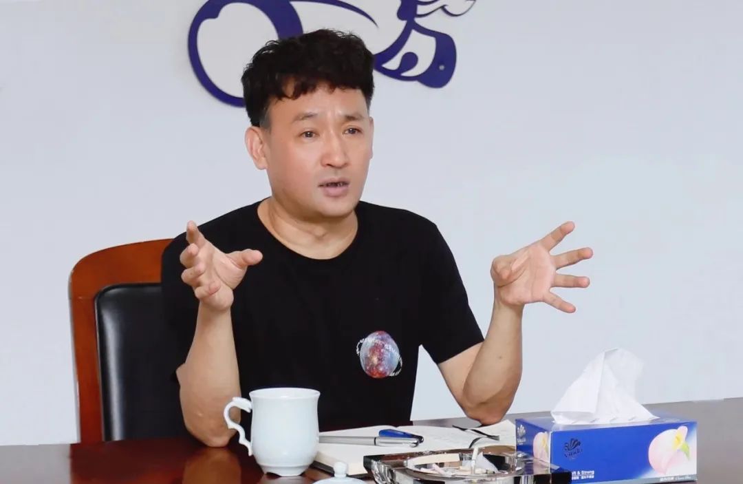 凝心聚力·贏創(chuàng)未來 | 花花牛乳業(yè)集團(tuán)召開營銷、養(yǎng)殖及飼料經(jīng)營工作會議 凝心聚力·贏創(chuàng)未來 | 花花牛乳業(yè)集團(tuán)召開營銷、養(yǎng)殖及飼料經(jīng)營工作會議