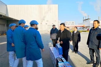 春節(jié)送溫暖，慰問(wèn)暖人心丨集團(tuán)黨委書(shū)記、董事長(zhǎng)慰問(wèn)春節(jié)期間堅(jiān)守崗位的一線職工